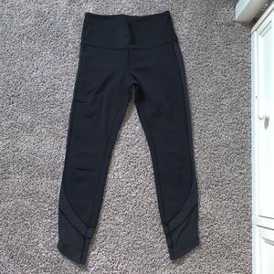 Black Lululemon Leggings with Mesh Siding